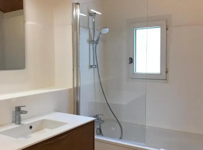 בית נופש Le Parc Des Mimosas נוארמוטייה-אן-ליל