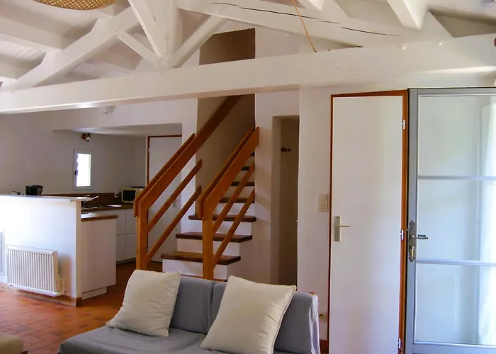 בית נופש Le Parc Des Mimosas נוארמוטייה-אן-ליל