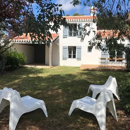 Le Parc Des Mimosas Holiday home