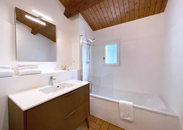 Le Parc Des Mimosas *